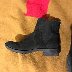 Women’s Rockport Boot Chelsea style
